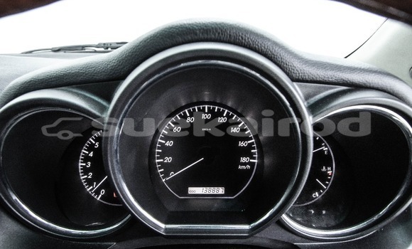 Buy Used Toyota Harrier White Car in Bangkok in Bangkok Buy Used Toyota Harrier White Car in Bangkok in Bangkok