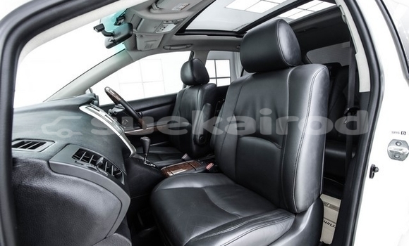 Buy Used Toyota Harrier White Car in Bangkok in Bangkok Buy Used Toyota Harrier White Car in Bangkok in Bangkok