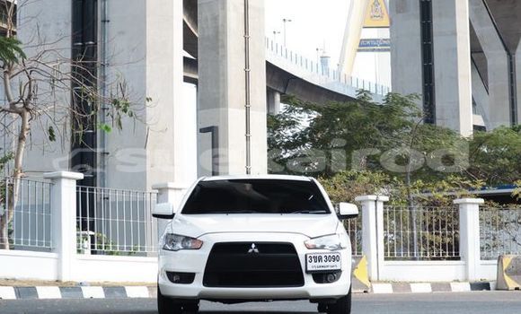 Buy Used Mitsubishi Lancer White Car in Bangkok in Bangkok Buy Used Mitsubishi Lancer White Car in Bangkok in Bangkok