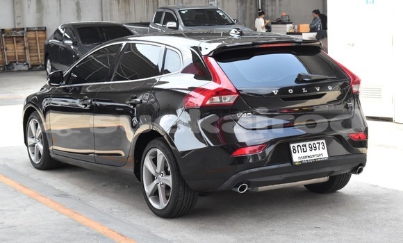 Buy Used Volvo V40 Black Car in Bangkok in Bangkok Buy Used Volvo V40 Black Car in Bangkok in Bangkok