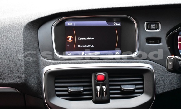 Buy Used Volvo V40 Black Car in Bangkok in Bangkok Buy Used Volvo V40 Black Car in Bangkok in Bangkok