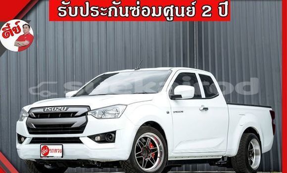 ซื้อ รถมือสอง Isuzu D-Max ขาว รถยนต์ ใน %{เมือง} ใน ปทุมธานี