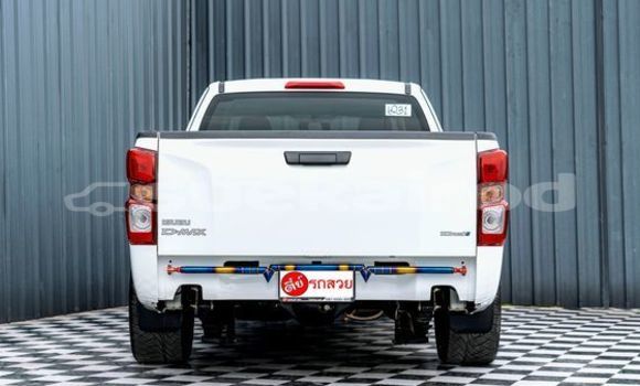 ซื้อ รถมือสอง Isuzu D-Max ขาว รถยนต์ ใน %{เมือง} ใน ปทุมธานี ซื้อ รถมือสอง Isuzu D-Max ขาว รถยนต์ ใน %{เมือง} ใน ปทุมธานี