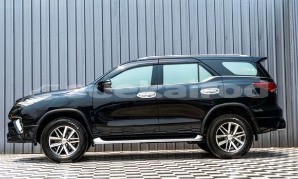 ซื้อ รถมือสอง Toyota Fortuner สีดำ รถยนต์ ใน %{เมือง} ใน ปทุมธานี ซื้อ รถมือสอง Toyota Fortuner สีดำ รถยนต์ ใน %{เมือง} ใน ปทุมธานี