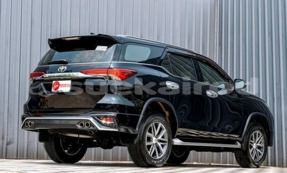 ซื้อ รถมือสอง Toyota Fortuner สีดำ รถยนต์ ใน %{เมือง} ใน ปทุมธานี ซื้อ รถมือสอง Toyota Fortuner สีดำ รถยนต์ ใน %{เมือง} ใน ปทุมธานี