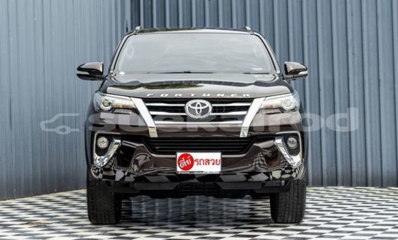 ซื้อ รถมือสอง Toyota Fortuner สีน้ำตาล รถยนต์ ใน %{เมือง} ใน ปทุมธานี ซื้อ รถมือสอง Toyota Fortuner สีน้ำตาล รถยนต์ ใน %{เมือง} ใน ปทุมธานี