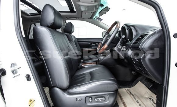 Buy Used Toyota Harrier White Car in Bangkok in Bangkok Buy Used Toyota Harrier White Car in Bangkok in Bangkok