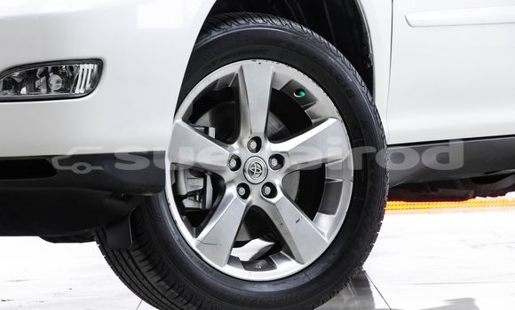 Buy Used Toyota Harrier White Car in Bangkok in Bangkok Buy Used Toyota Harrier White Car in Bangkok in Bangkok