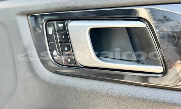 Buy Used Porsche Cayenne White Car in Bangkok in Bangkok Buy Used Porsche Cayenne White Car in Bangkok in Bangkok