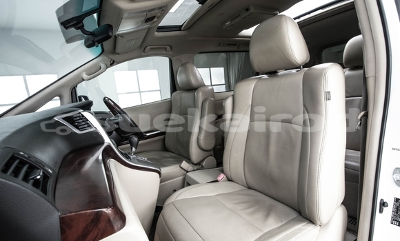 Buy Used Toyota Alphard White Car in Bangkok in Bangkok Buy Used Toyota Alphard White Car in Bangkok in Bangkok