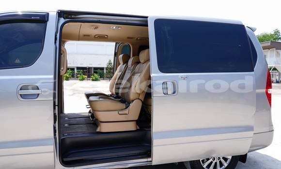 ซื้อ รถมือสอง Hyundai H1 อื่น ๆ รถยนต์ ใน %{เมือง} ใน กรุงเทพมหานคร ซื้อ รถมือสอง Hyundai H1 อื่น ๆ รถยนต์ ใน %{เมือง} ใน กรุงเทพมหานคร