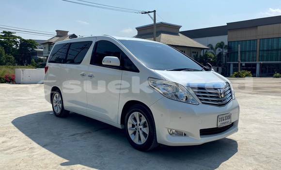 Buy Used Toyota Alphard White Car in Bangkok in Bangkok Buy Used Toyota Alphard White Car in Bangkok in Bangkok
