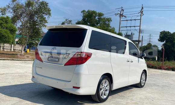 Buy Used Toyota Alphard White Car in Bangkok in Bangkok Buy Used Toyota Alphard White Car in Bangkok in Bangkok