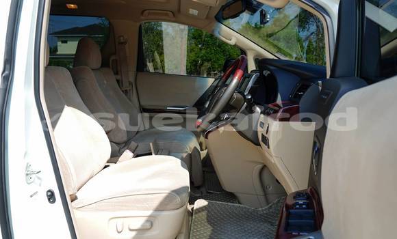 Buy Used Toyota Alphard White Car in Bangkok in Bangkok Buy Used Toyota Alphard White Car in Bangkok in Bangkok