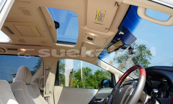 Buy Used Toyota Alphard White Car in Bangkok in Bangkok Buy Used Toyota Alphard White Car in Bangkok in Bangkok