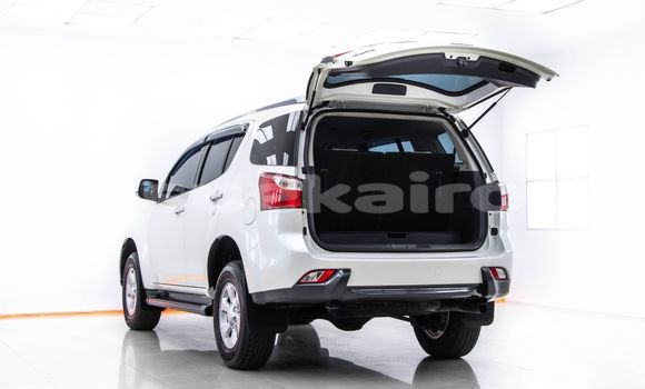 ซื้อ รถมือสอง Isuzu MU-X ขาว รถยนต์ ใน %{เมือง} ใน กรุงเทพมหานคร ซื้อ รถมือสอง Isuzu MU-X ขาว รถยนต์ ใน %{เมือง} ใน กรุงเทพมหานคร