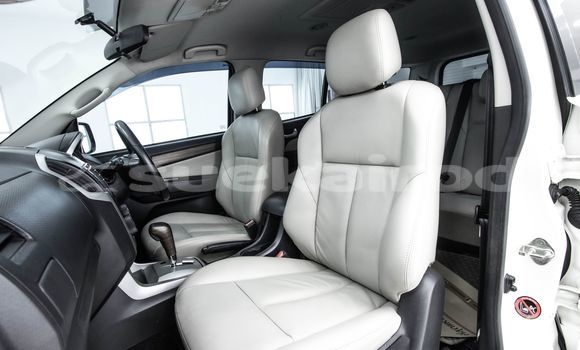 ซื้อ รถมือสอง Isuzu MU-X ขาว รถยนต์ ใน %{เมือง} ใน กรุงเทพมหานคร ซื้อ รถมือสอง Isuzu MU-X ขาว รถยนต์ ใน %{เมือง} ใน กรุงเทพมหานคร