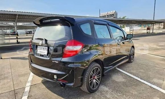 ซื้อ รถมือสอง Honda Jazz สีดำ รถยนต์ ใน %{เมือง} ใน ปทุมธานี ซื้อ รถมือสอง Honda Jazz สีดำ รถยนต์ ใน %{เมือง} ใน ปทุมธานี