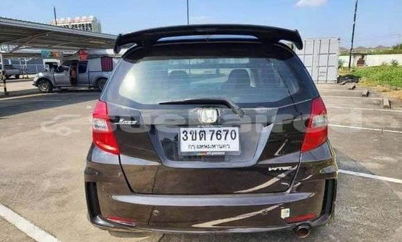 ซื้อ รถมือสอง Honda Jazz สีดำ รถยนต์ ใน %{เมือง} ใน ปทุมธานี ซื้อ รถมือสอง Honda Jazz สีดำ รถยนต์ ใน %{เมือง} ใน ปทุมธานี