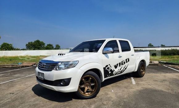 ซื้อ รถมือสอง Toyota Hiluxe VIGO ขาว รถยนต์ ใน %{เมือง} ใน ปทุมธานี