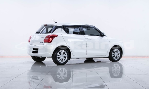 ซื้อ รถมือสอง Suzuki Swift ขาว รถยนต์ ใน %{เมือง} ใน กรุงเทพมหานคร ซื้อ รถมือสอง Suzuki Swift ขาว รถยนต์ ใน %{เมือง} ใน กรุงเทพมหานคร