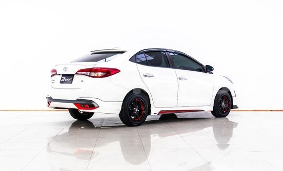 Buy Used Toyota Yaris Ativ White Car in Bangkok in Bangkok Buy Used Toyota Yaris Ativ White Car in Bangkok in Bangkok