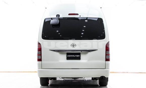 Buy Used Toyota Commuter White Car in Bangkok in Bangkok Buy Used Toyota Commuter White Car in Bangkok in Bangkok