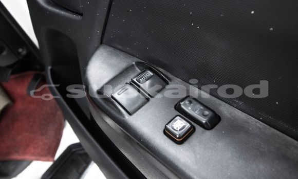 Buy Used Toyota Commuter White Car in Bangkok in Bangkok Buy Used Toyota Commuter White Car in Bangkok in Bangkok