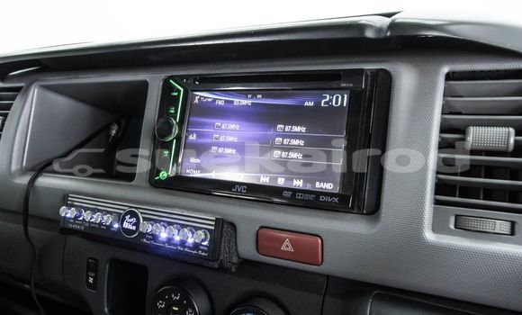 Buy Used Toyota Commuter White Car in Bangkok in Bangkok Buy Used Toyota Commuter White Car in Bangkok in Bangkok