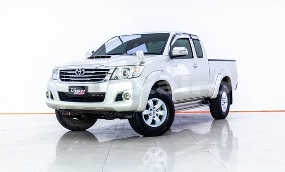 ซื้อ รถมือสอง Toyota Vigo อื่น ๆ รถยนต์ ใน %{เมือง} ใน กรุงเทพมหานคร