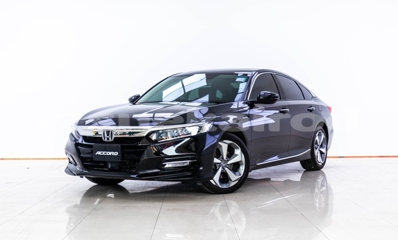 ซื้อ รถมือสอง Honda Accord สีดำ รถยนต์ ใน %{เมือง} ใน กรุงเทพมหานคร