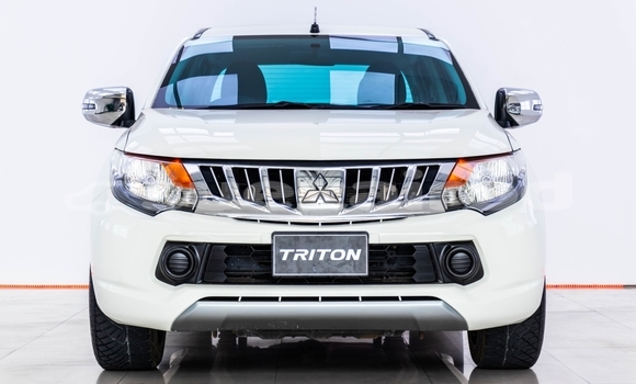ซื้อ รถมือสอง Mitsubishi Triton ขาว รถยนต์ ใน %{เมือง} ใน กรุงเทพมหานคร ซื้อ รถมือสอง Mitsubishi Triton ขาว รถยนต์ ใน %{เมือง} ใน กรุงเทพมหานคร