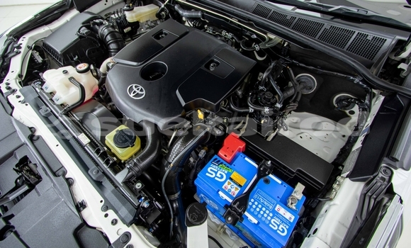 Buy Used Toyota Fortuner White Car in Samut Sakhon in Samut Sakhon Buy Used Toyota Fortuner White Car in Samut Sakhon in Samut Sakhon