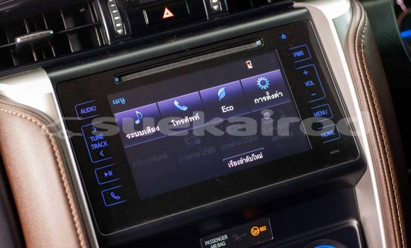 Buy Used Toyota Fortuner White Car in Samut Sakhon in Samut Sakhon Buy Used Toyota Fortuner White Car in Samut Sakhon in Samut Sakhon