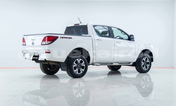 Buy Used Mazda BT-50 White Car in Samut Sakhon in Samut Sakhon Buy Used Mazda BT-50 White Car in Samut Sakhon in Samut Sakhon