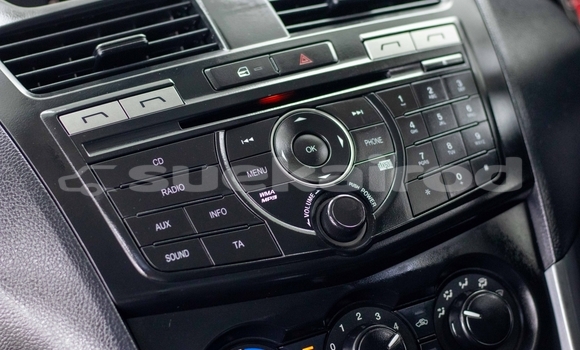 Buy Used Mazda BT-50 White Car in Samut Sakhon in Samut Sakhon Buy Used Mazda BT-50 White Car in Samut Sakhon in Samut Sakhon