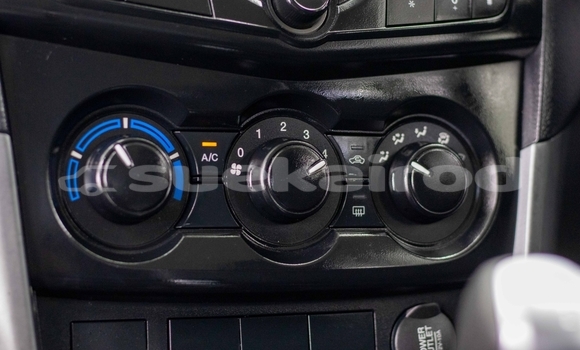 Buy Used Mazda BT-50 White Car in Samut Sakhon in Samut Sakhon Buy Used Mazda BT-50 White Car in Samut Sakhon in Samut Sakhon