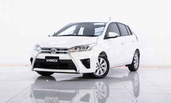 ซื้อ รถมือสอง Toyota Yaris ขาว รถยนต์ ใน %{เมือง} ใน นนทบุรี ซื้อ รถมือสอง Toyota Yaris ขาว รถยนต์ ใน %{เมือง} ใน นนทบุรี