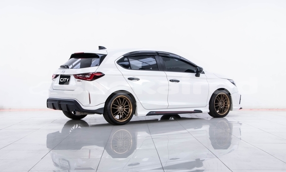 ซื้อ รถมือสอง Honda City ขาว รถยนต์ ใน %{เมือง} ใน นนทบุรี ซื้อ รถมือสอง Honda City ขาว รถยนต์ ใน %{เมือง} ใน นนทบุรี