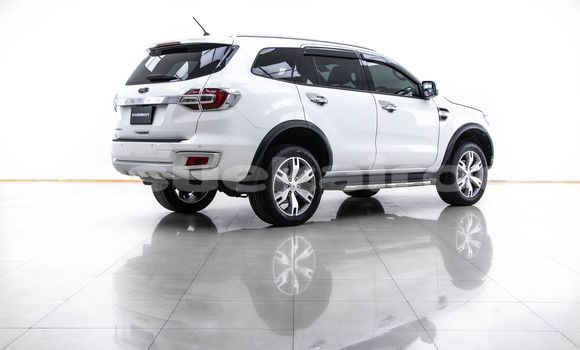 ซื้อ รถมือสอง Ford Everest ขาว รถยนต์ ใน %{เมือง} ใน กรุงเทพมหานคร ซื้อ รถมือสอง Ford Everest ขาว รถยนต์ ใน %{เมือง} ใน กรุงเทพมหานคร