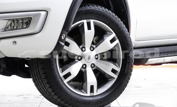 ซื้อ รถมือสอง Ford Everest ขาว รถยนต์ ใน %{เมือง} ใน กรุงเทพมหานคร ซื้อ รถมือสอง Ford Everest ขาว รถยนต์ ใน %{เมือง} ใน กรุงเทพมหานคร