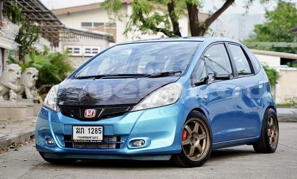 Buy Used Honda Jazz Blue Car in Bangkok in Bangkok Buy Used Honda Jazz Blue Car in Bangkok in Bangkok