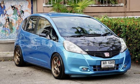 Buy Used Honda Jazz Blue Car in Bangkok in Bangkok Buy Used Honda Jazz Blue Car in Bangkok in Bangkok