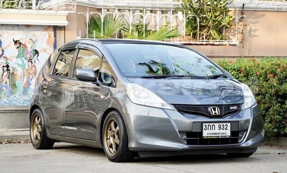 Buy Used Honda Jazz Silver Car in Bangkok in Bangkok Buy Used Honda Jazz Silver Car in Bangkok in Bangkok