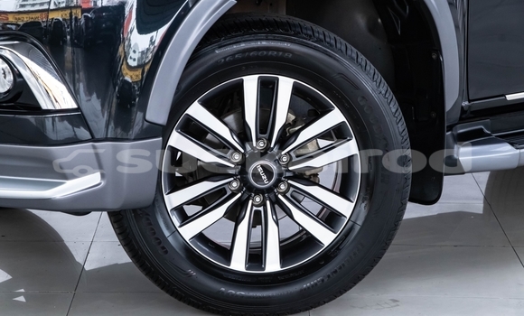 Buy Used Isuzu MU-X Black Car in Nonthaburi in Nonthaburi Buy Used Isuzu MU-X Black Car in Nonthaburi in Nonthaburi