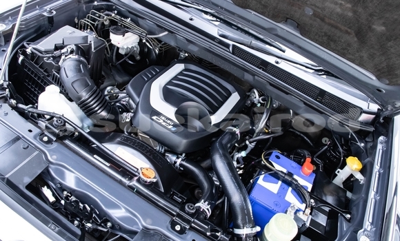 Buy Used Isuzu MU-X Black Car in Nonthaburi in Nonthaburi Buy Used Isuzu MU-X Black Car in Nonthaburi in Nonthaburi