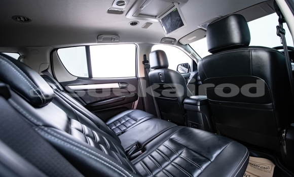 Buy Used Isuzu MU-X Black Car in Nonthaburi in Nonthaburi Buy Used Isuzu MU-X Black Car in Nonthaburi in Nonthaburi