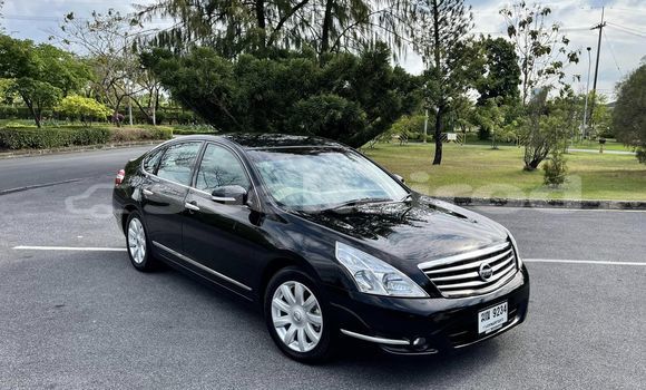 Buy Used Nissan Teana Black Car in Bangkok in Bangkok