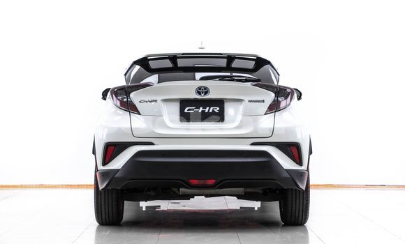 ซื้อ รถมือสอง Toyota C-HR ขาว รถยนต์ ใน %{เมือง} ใน กรุงเทพมหานคร ซื้อ รถมือสอง Toyota C-HR ขาว รถยนต์ ใน %{เมือง} ใน กรุงเทพมหานคร