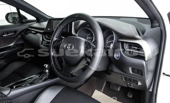 ซื้อ รถมือสอง Toyota C-HR ขาว รถยนต์ ใน %{เมือง} ใน กรุงเทพมหานคร ซื้อ รถมือสอง Toyota C-HR ขาว รถยนต์ ใน %{เมือง} ใน กรุงเทพมหานคร